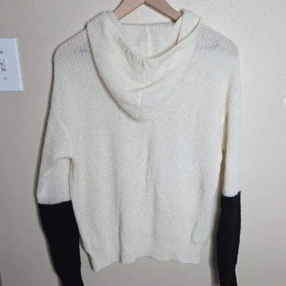 ATM Anthony Thomas Melillo 100% Cashmere Colorblock Hoodie Chalk Black XS - Picture 9 of 11